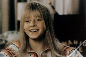 Jodie Foster dans le film La petite fille au bout du chemin (critique)