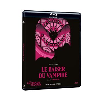 Boîtier et couverture de la réédition en Blu-Ray du film LE BAISER DU VAMPIRE ; sur la cover, on aperçoit une chauve-souris noire volant sur un fond rose.