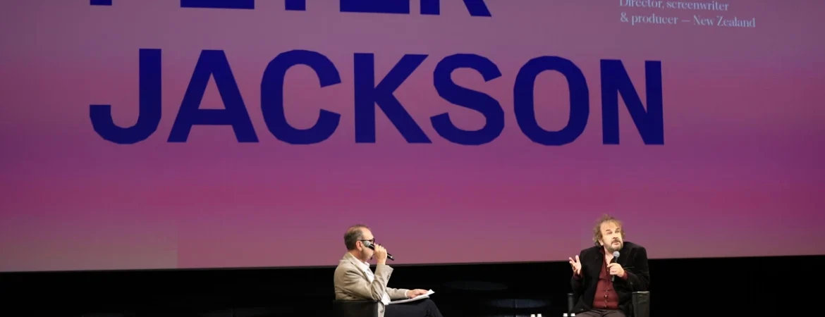 Peter Jackson et Didier Allouche lors de la Masterclass donnée par le cinéaste néo-zélandais à Cannes en 2026
