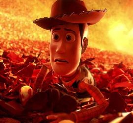 Woody dans l’incinérateur au milieu des flammes dans Toy Story 3.